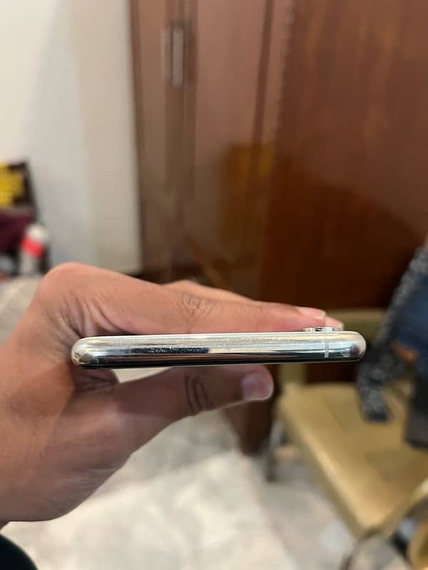 Iphone XS Max PTA Aproved 5