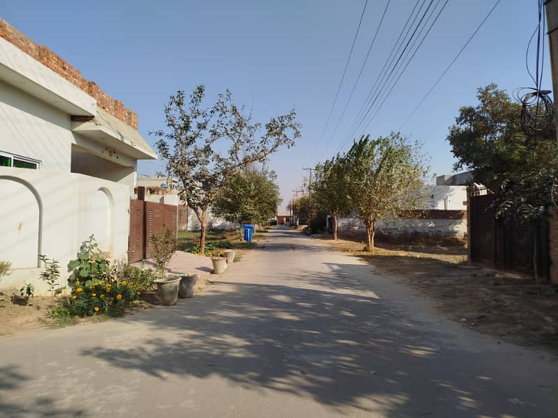 6 Marla Plot LDA-Approved & Bank Loan Facility Prime Plot Medical Town Phase 2 Near Bahria Orchard & Fazaia Housing 2, Lahore 3