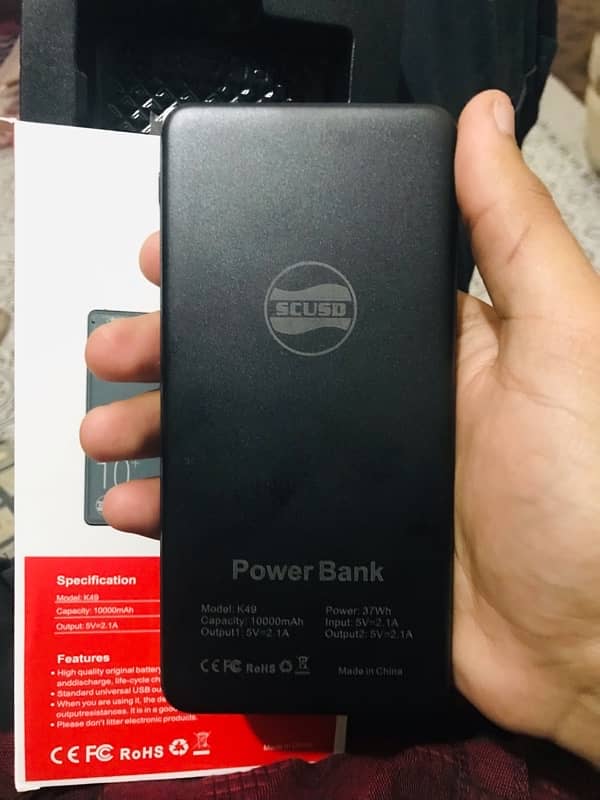 scusd  Power Bank (10k MAh) 1