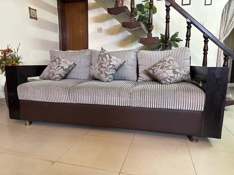 3 seater sofa 2