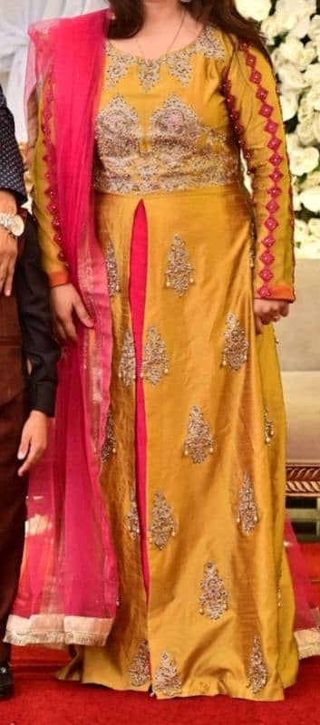 A mustard and pink 3 piece maxi 1 time used 1