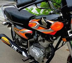 Honda 125 Model 2022 Black Fabulous LusSh condition total pack call Me