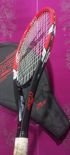 tennis racket