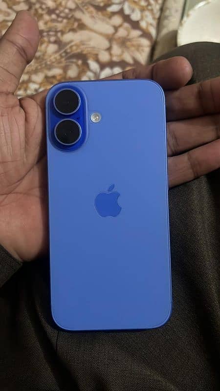 iPhone 16 128gb official pta Approved 0