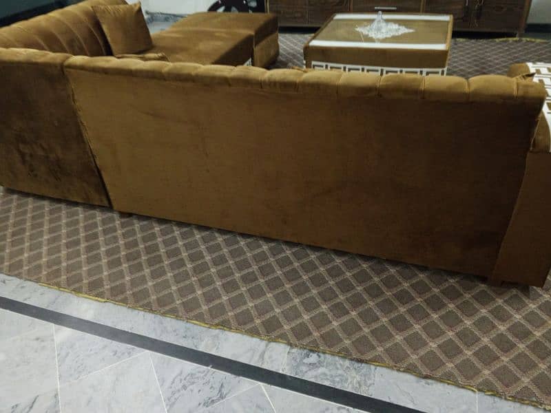 7 siter sofa new condition 3