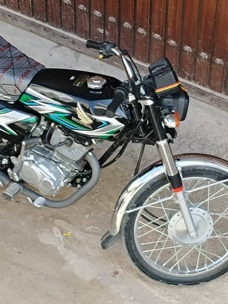 Honda CG 125 2023 0