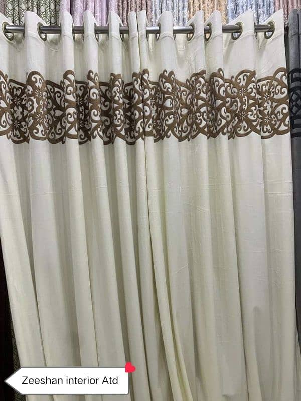 Velvet applic curtains 8