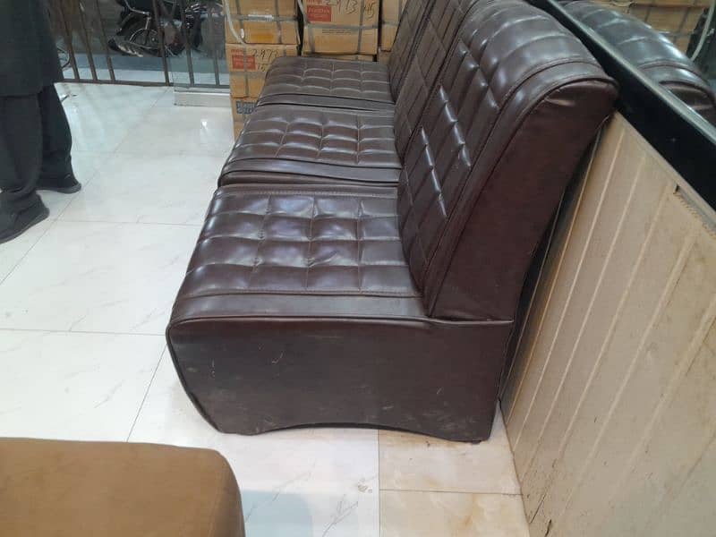 6 piece single sofa set made of leather 2