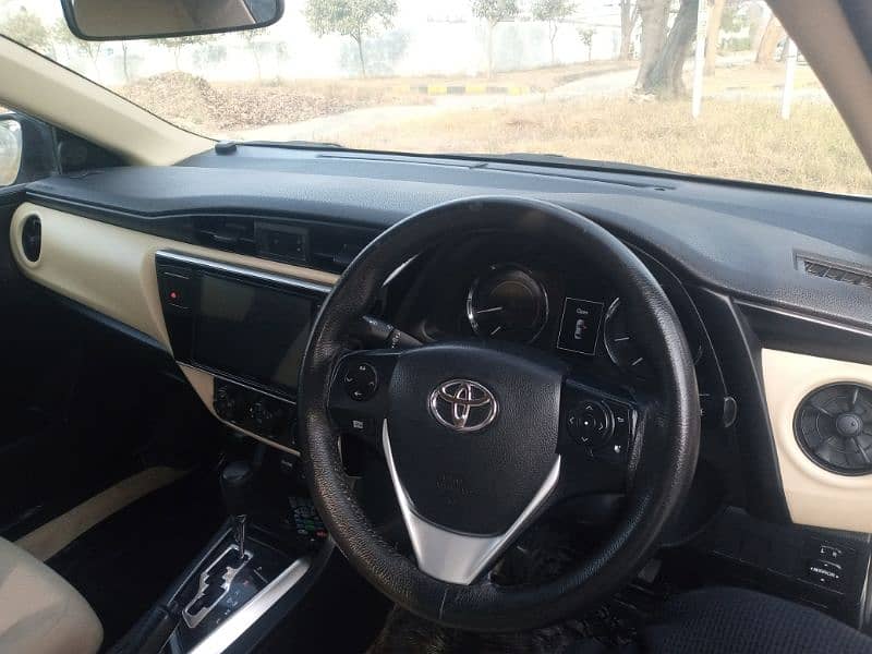 Toyota Corolla Altis 2020 11