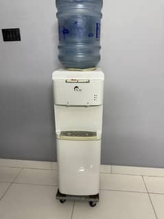 Elite Water Dispenser