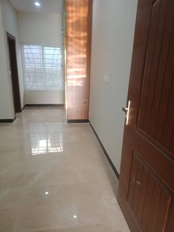 Single Story for sale nice Wood Working available in jinnah garden Original picture attached 2