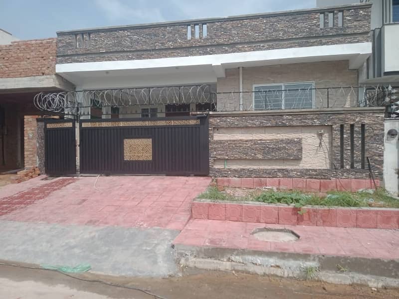 Single Story for sale nice Wood Working available in jinnah garden Original picture attached 5