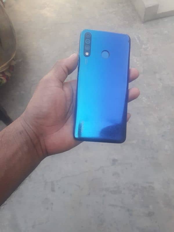 tecno camon 12Air 4GB 64GB all okay. 0