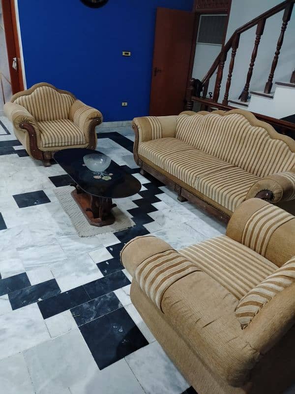 5 seater sofa set good condition 1