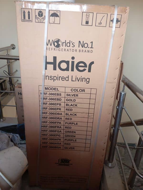 HAIER REFRIGERATOR GLASS DOOR INVERTER HRF 306-IDBA 0