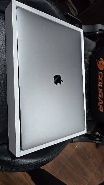 MacBook Pro 2019 Core i9 3