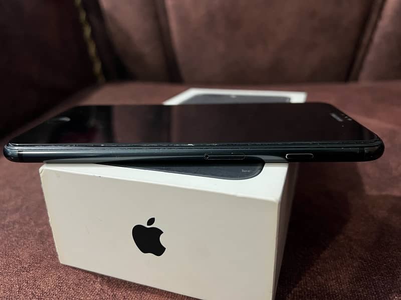 Iphone 7 plus pta approved 128 gb 2