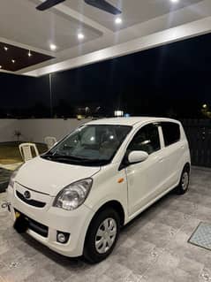 Daihatsu Mira 2012