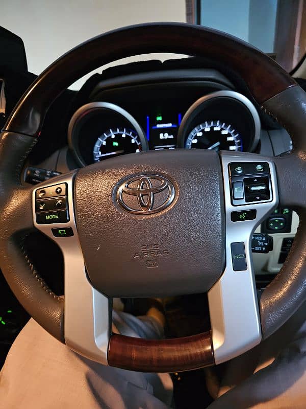 Toyota Prado 2016 11