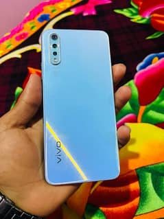 Vivo S1 4/128 Screen Finger Exchange Possible