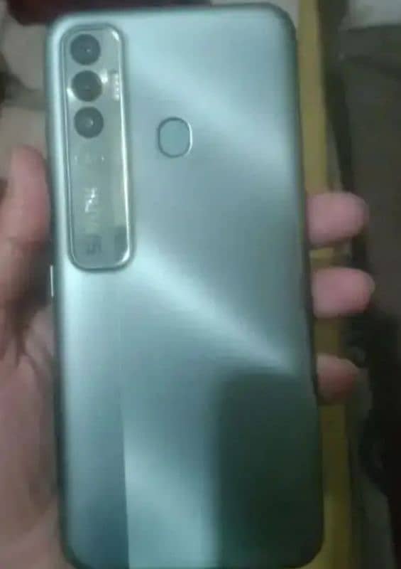 Tecno spark 7 pro 4/64 5