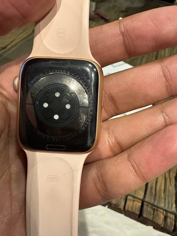 Apple Watch Series 6 1