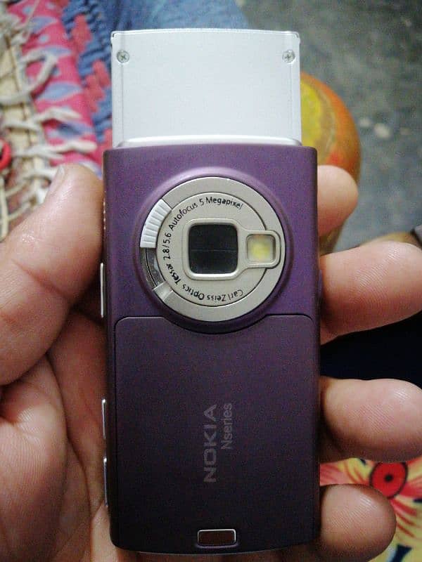 nokia n95 new mobile hau boxs ni hai charging 2