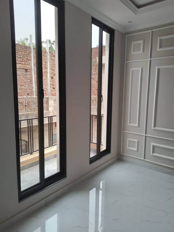 1 Kanal House Available for Rent in Model Town for Silent office or Residence 3