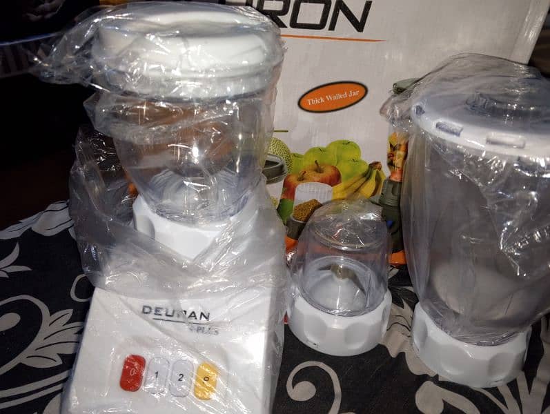 brand new deuron juicer 1