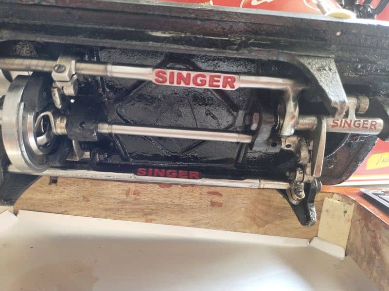 singer sewing machine 8