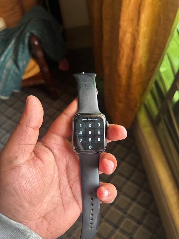 Apple Watch Series 4 9