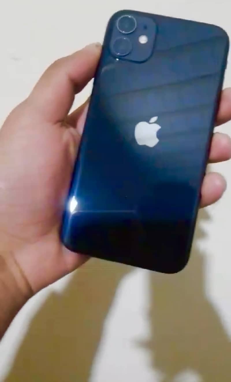 Apple iPhone 11 0