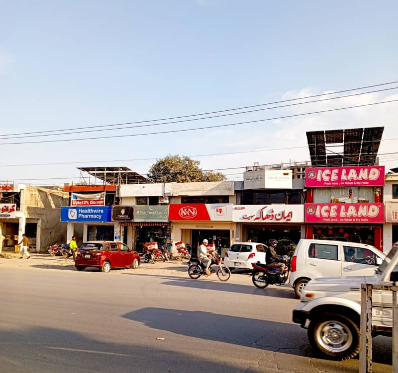 Food Street Main Road Location Shop For Rent 0