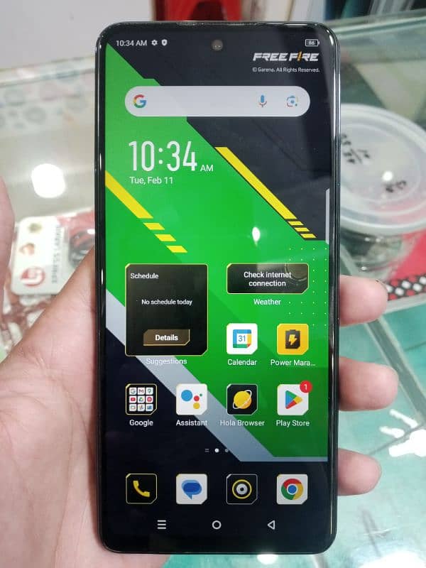 Infinix hot 40 with complete box 10/10 condition hai 1