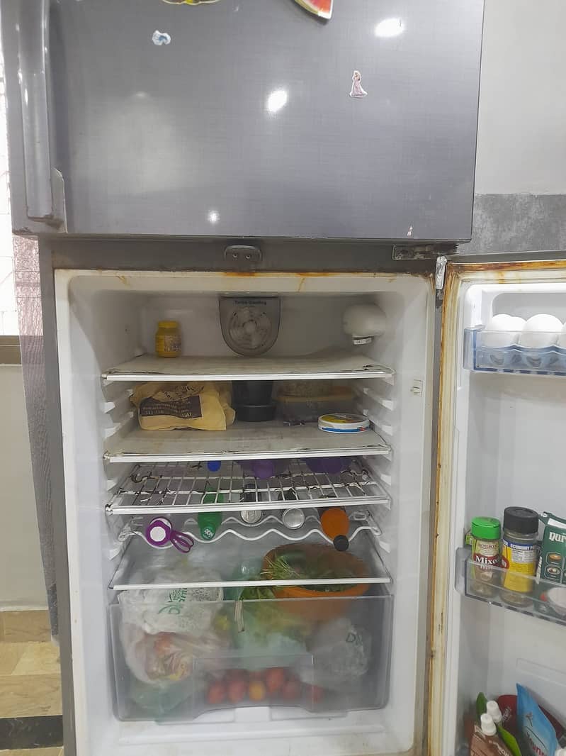 HAIER FRIDGE 2