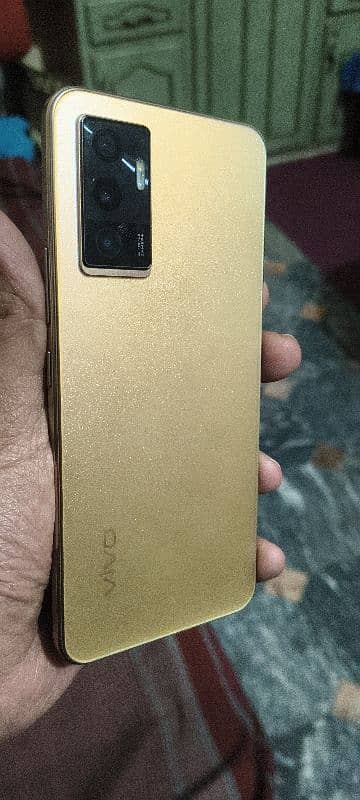 Vivo V23e GOLD 128GB/8GB 0