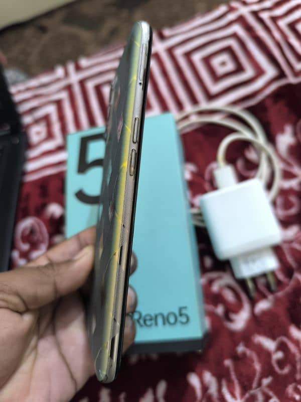 Oppo Reno5 (8/128) 3