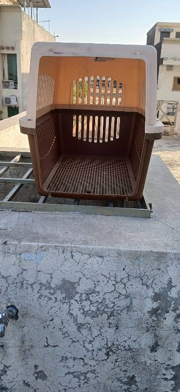 Dog carrier cage 1