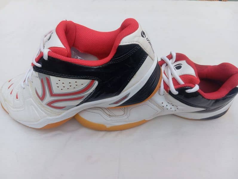 Artengo Badminton Shoes 6