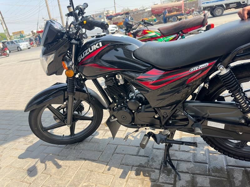 Suzuki Gr150 |Low mileage |only for neat bike lover 0