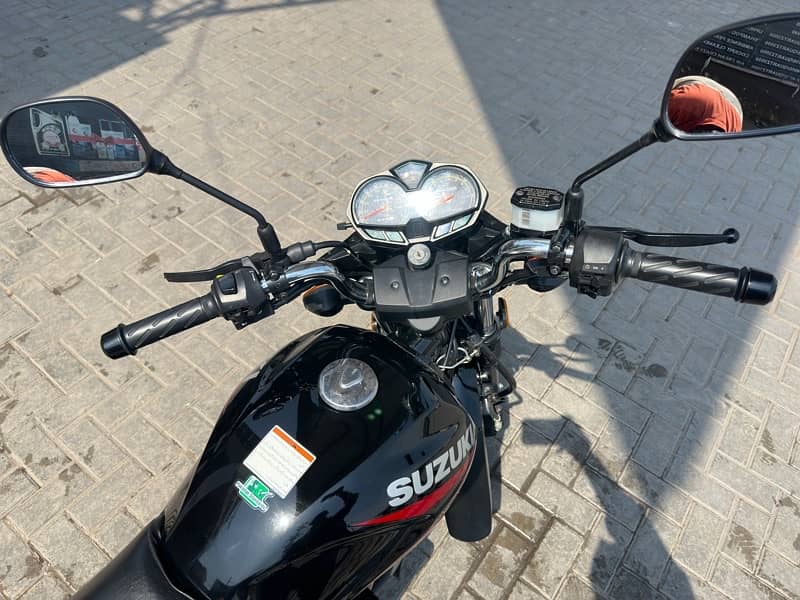 Suzuki Gr150 |Low mileage |only for neat bike lover 3