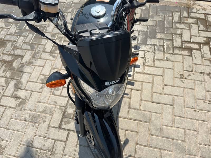 Suzuki Gr150 |Low mileage |only for neat bike lover 5