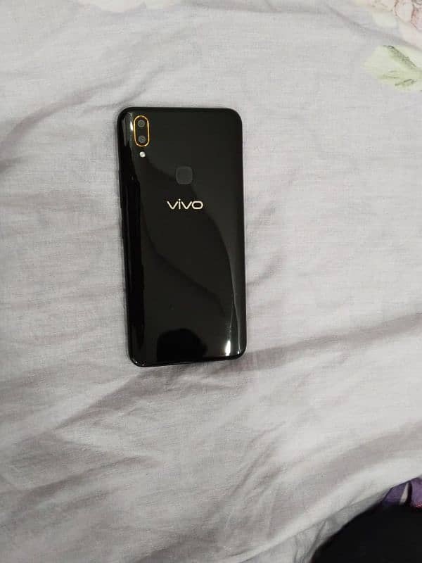 vivo y85 4/64  brand new 4