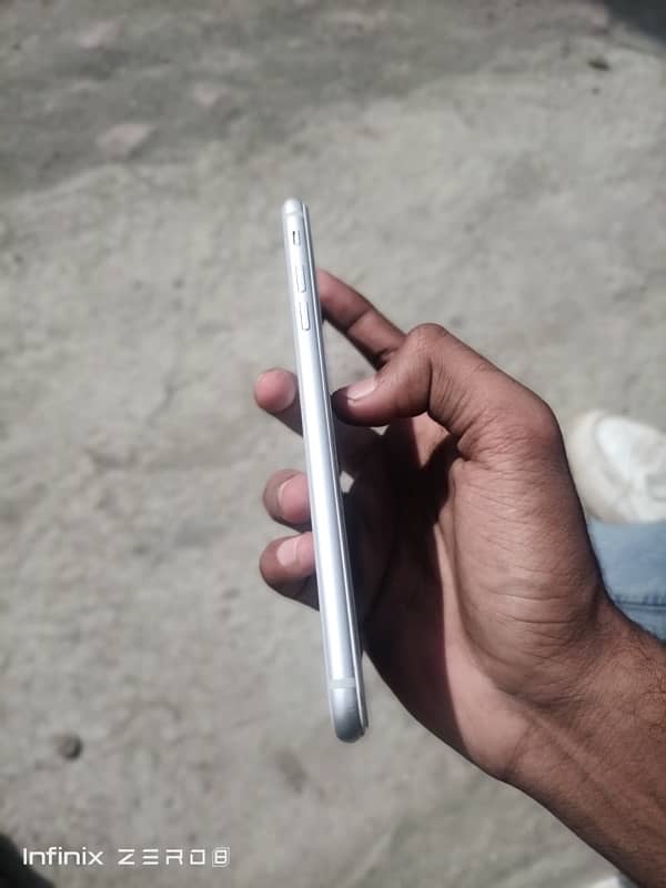 Iphone 8plus pta approved 64Gb 5