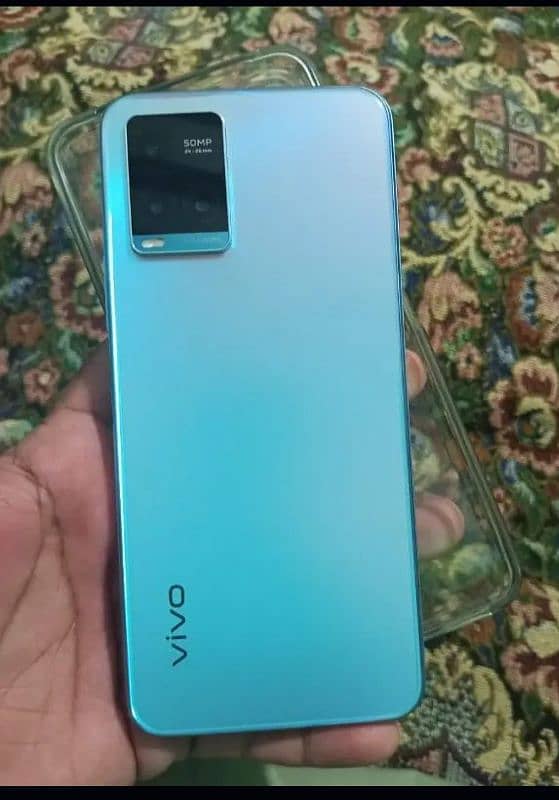 vivo y33s 8Gb 128Gb 2