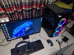 gaming PC with accossrios