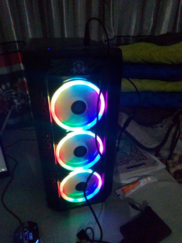 gaming PC with accossrios 11