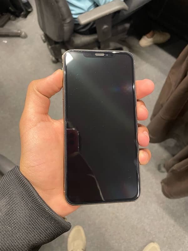 Iphone Xs Max 256Gb ( PTA Approved ) 1