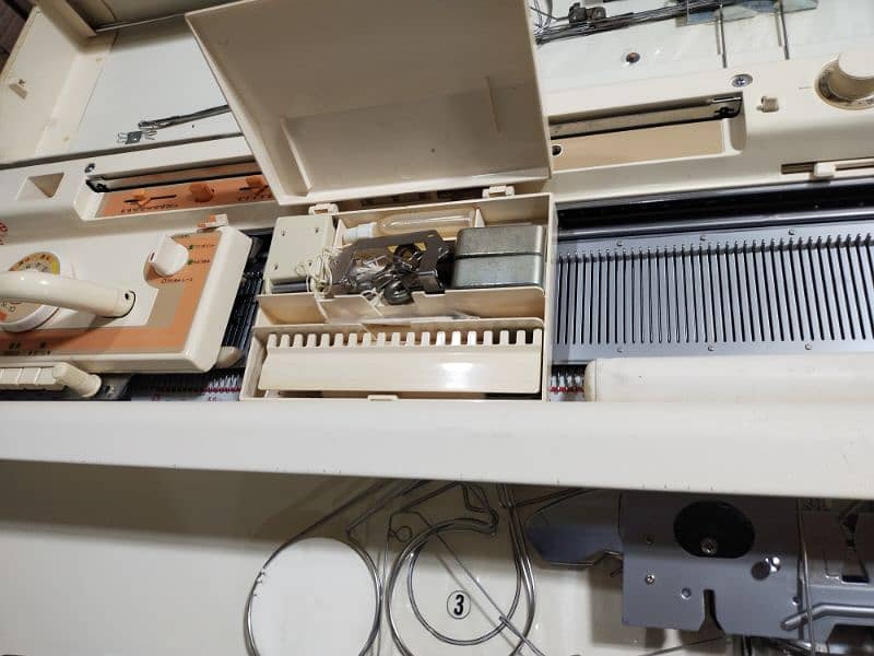 brother knitting machine KH 871 made in Japan 6