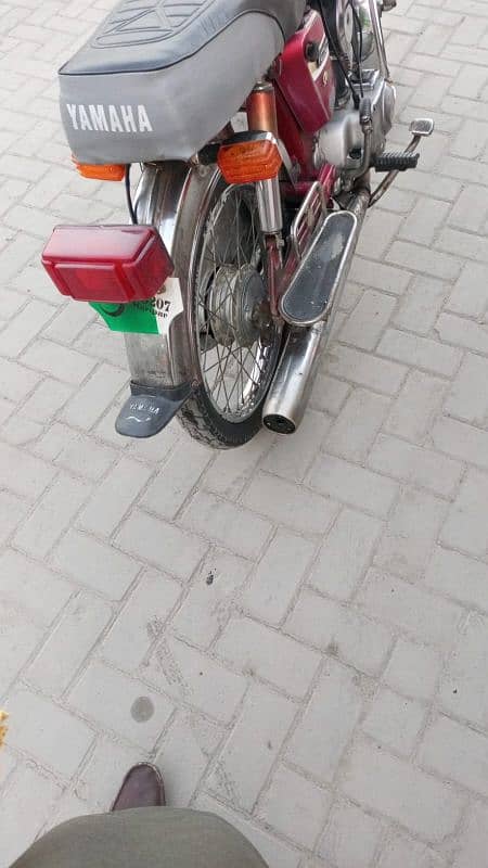 Yamaha bike good condition 0